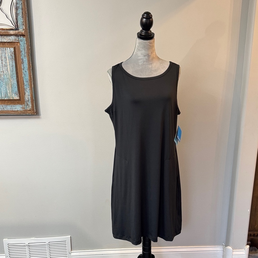 Columbia Black Omni-Freeze dress NWT 1X